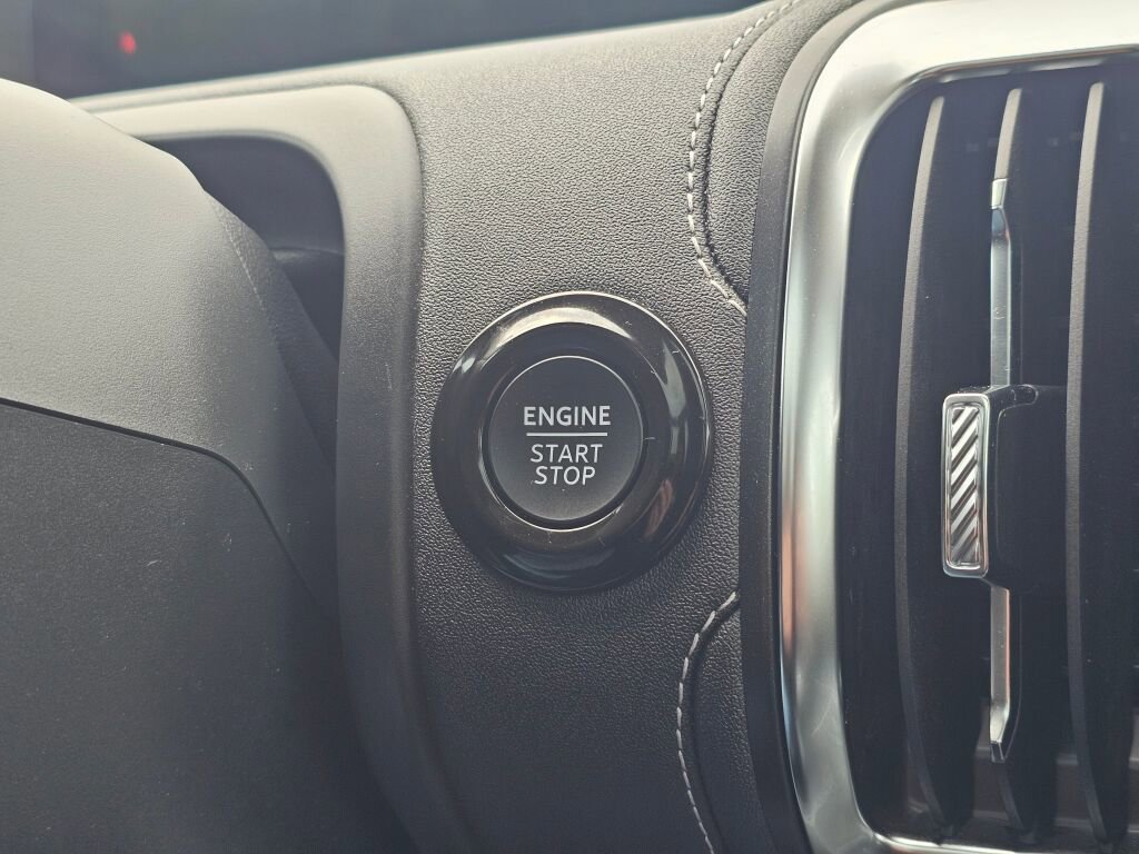 Used 2025 Ford Expedition Platinum AWD/4WD image 18