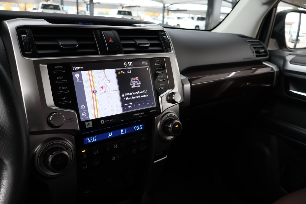 Certified 2022 Toyota 4Runner Limited AWD/4WD image 27