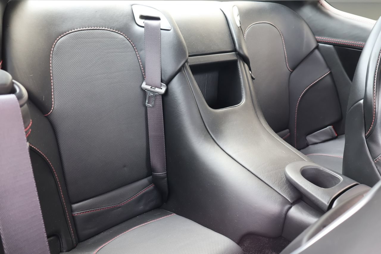 Used 2014 Aston Martin Vanquish Coupe RWD image 16