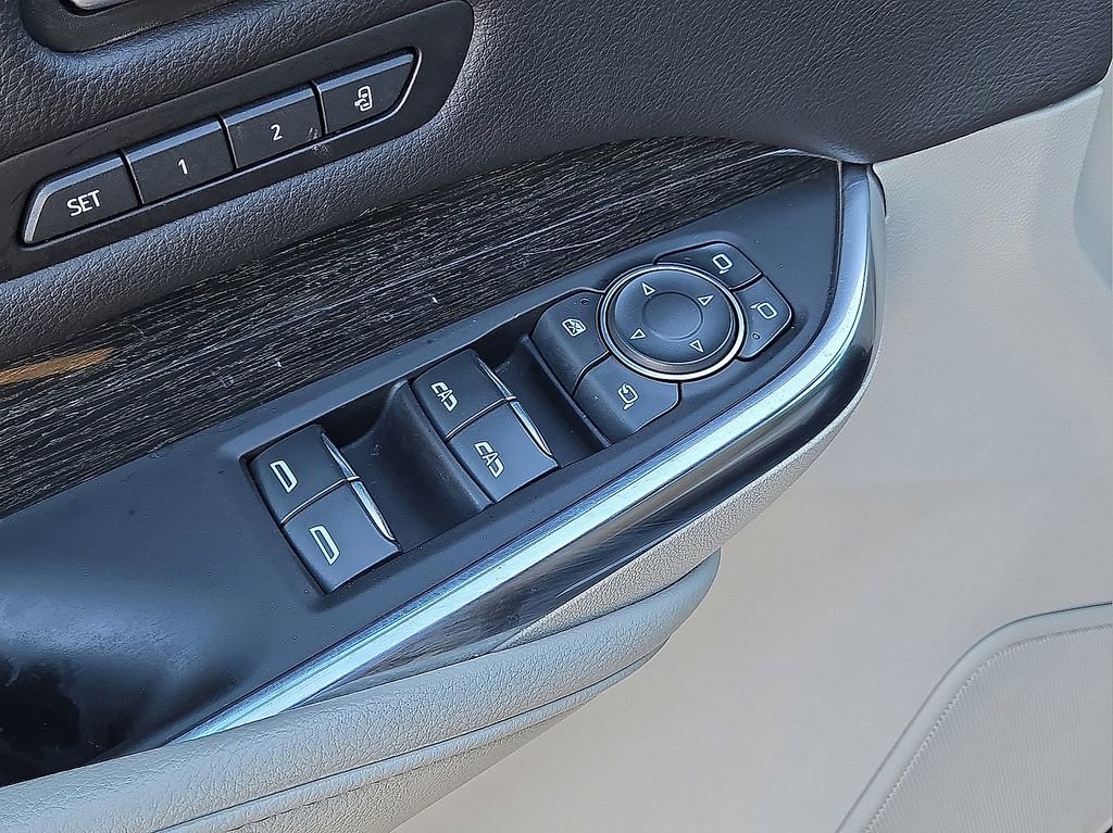 Used 2023 Cadillac XT4 Premium Luxury image 24