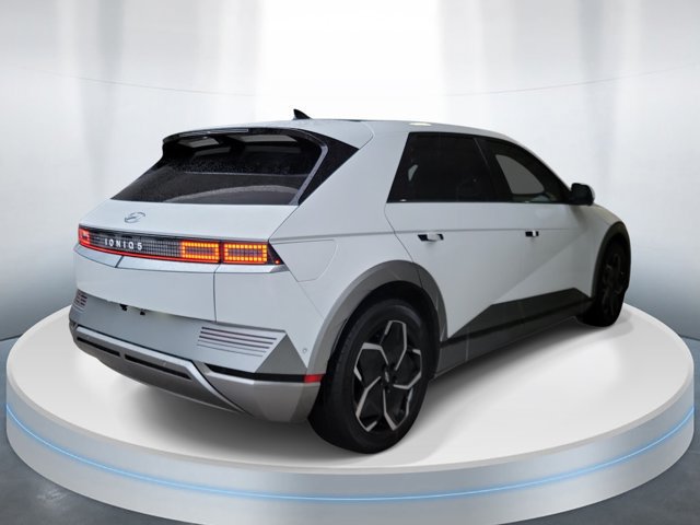 Certified 2024 Hyundai Ioniq 5 Limited RWD image 4