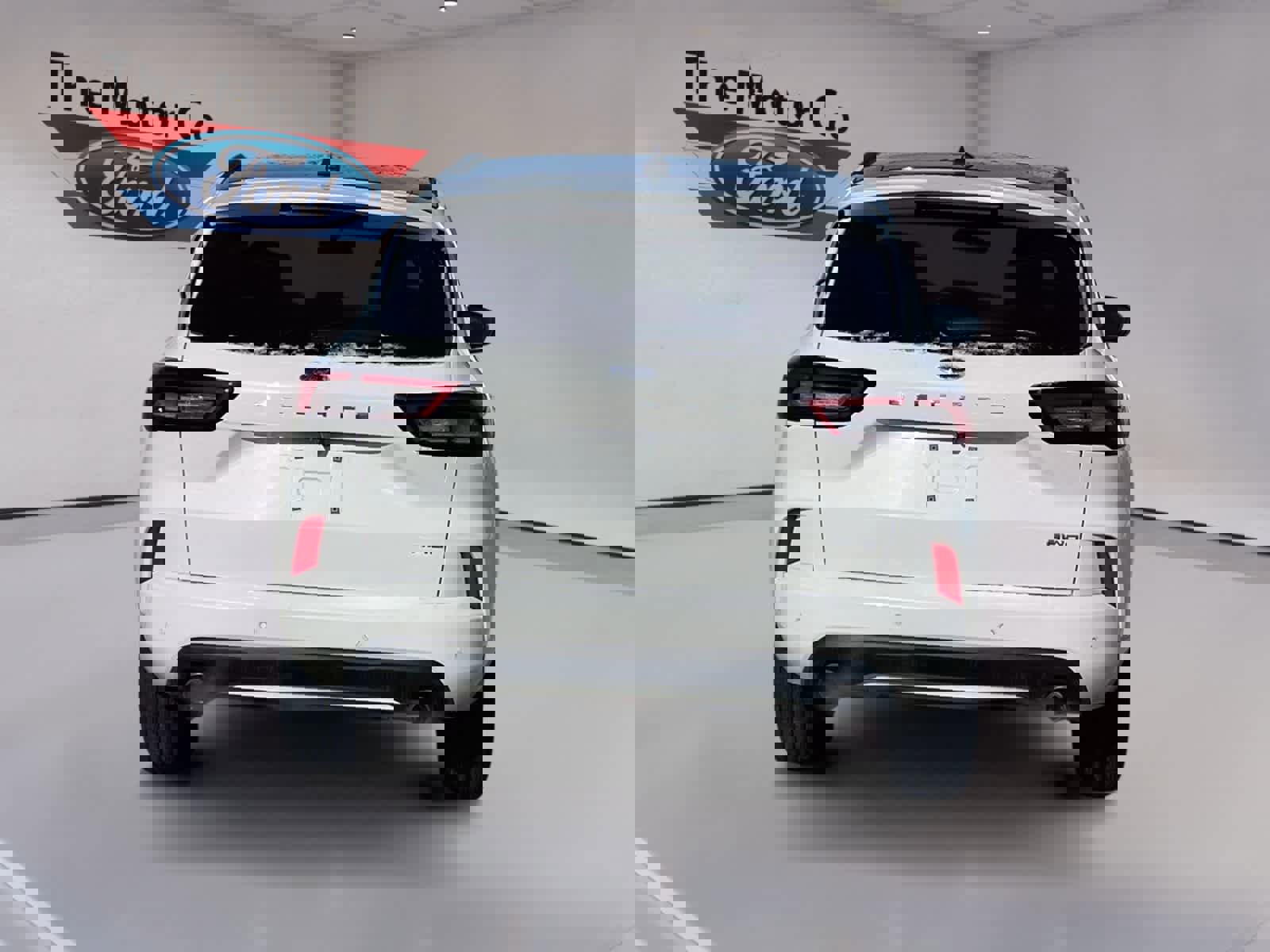 Certified 2023 Ford Escape ST-Line w/ Tech Pack #1 image 6