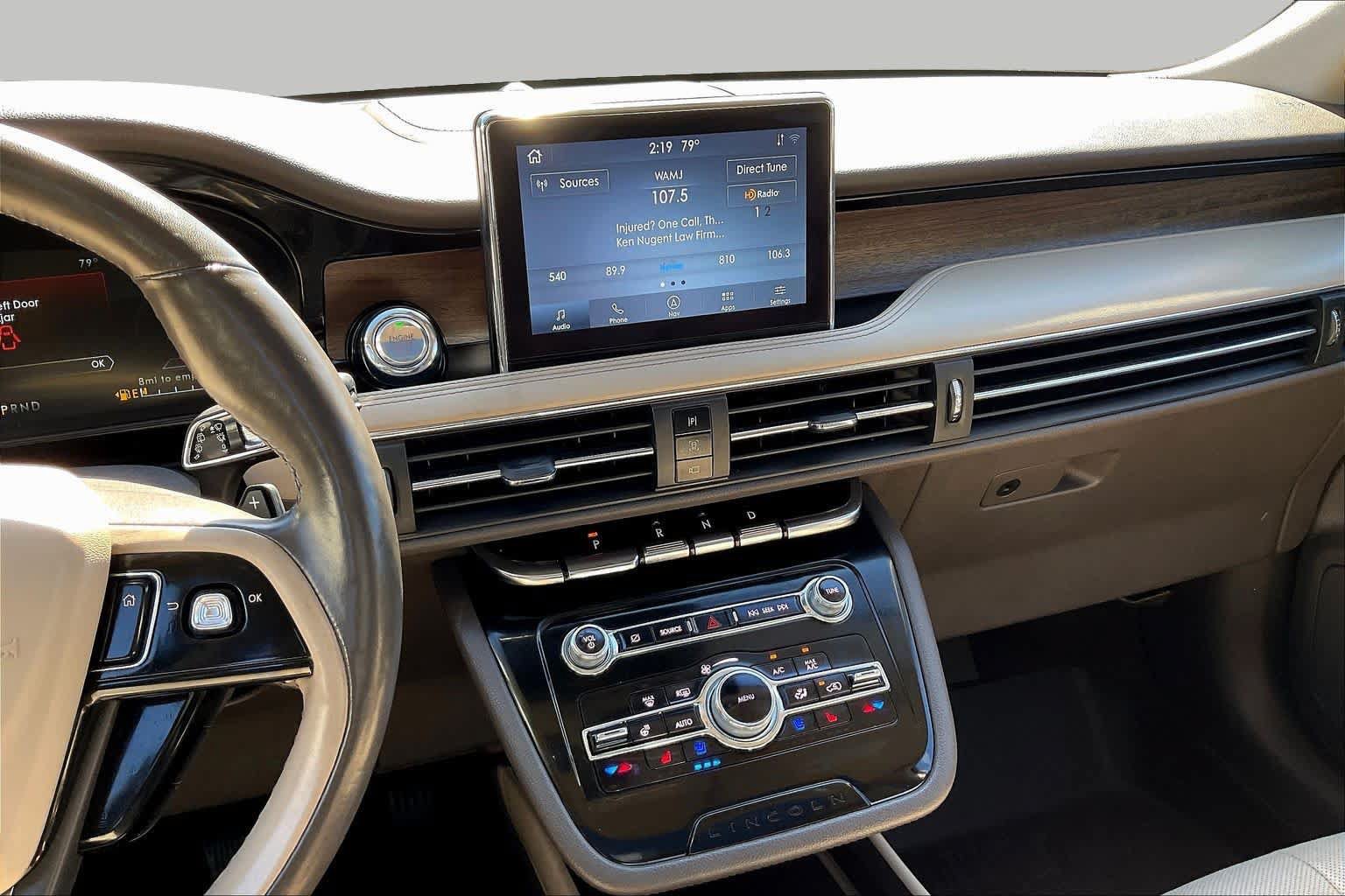 Used 2021 Lincoln Corsair Reserve AWD/4WD image 7