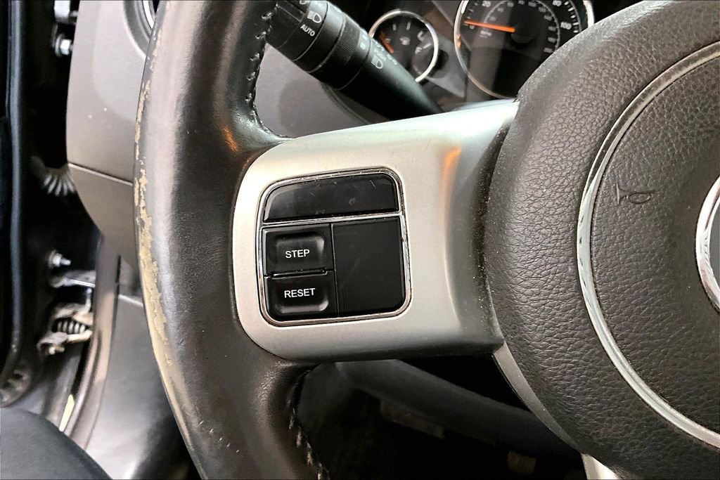 Used 2016 Jeep Compass High Altitude FWD image 18