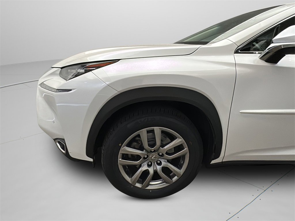 Used 2015 Lexus NX 300h AWD image 3