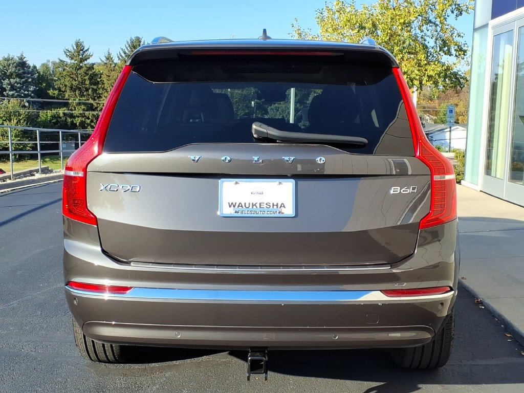 Certified 2023 Volvo XC90 B6 Plus w/ Protection Package AWD/4WD image 4