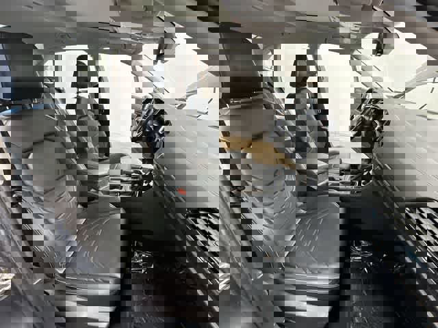 Certified 2022 Volkswagen Jetta SEL image 25