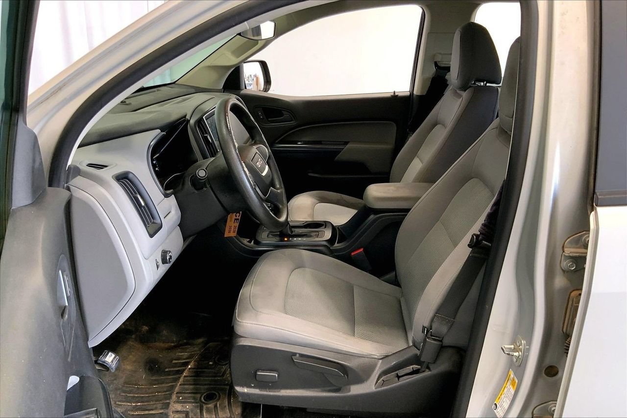 Used 2018 GMC Canyon 2WD Crew Cab w/ Convenience Package image 15