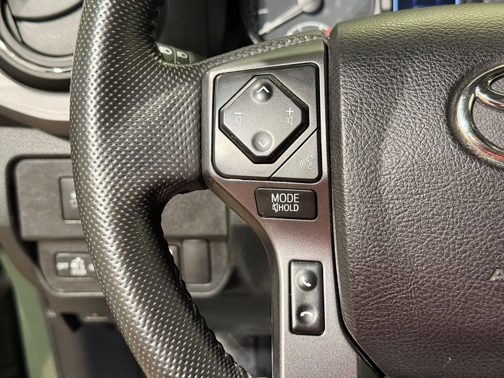 Used 2021 Toyota Tacoma TRD Sport w/ TRD Premium Sport Package AWD/4WD image 23