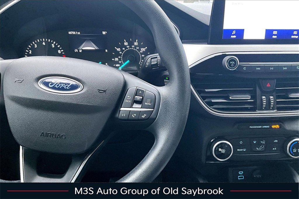 Used 2022 Ford Escape SE image 11