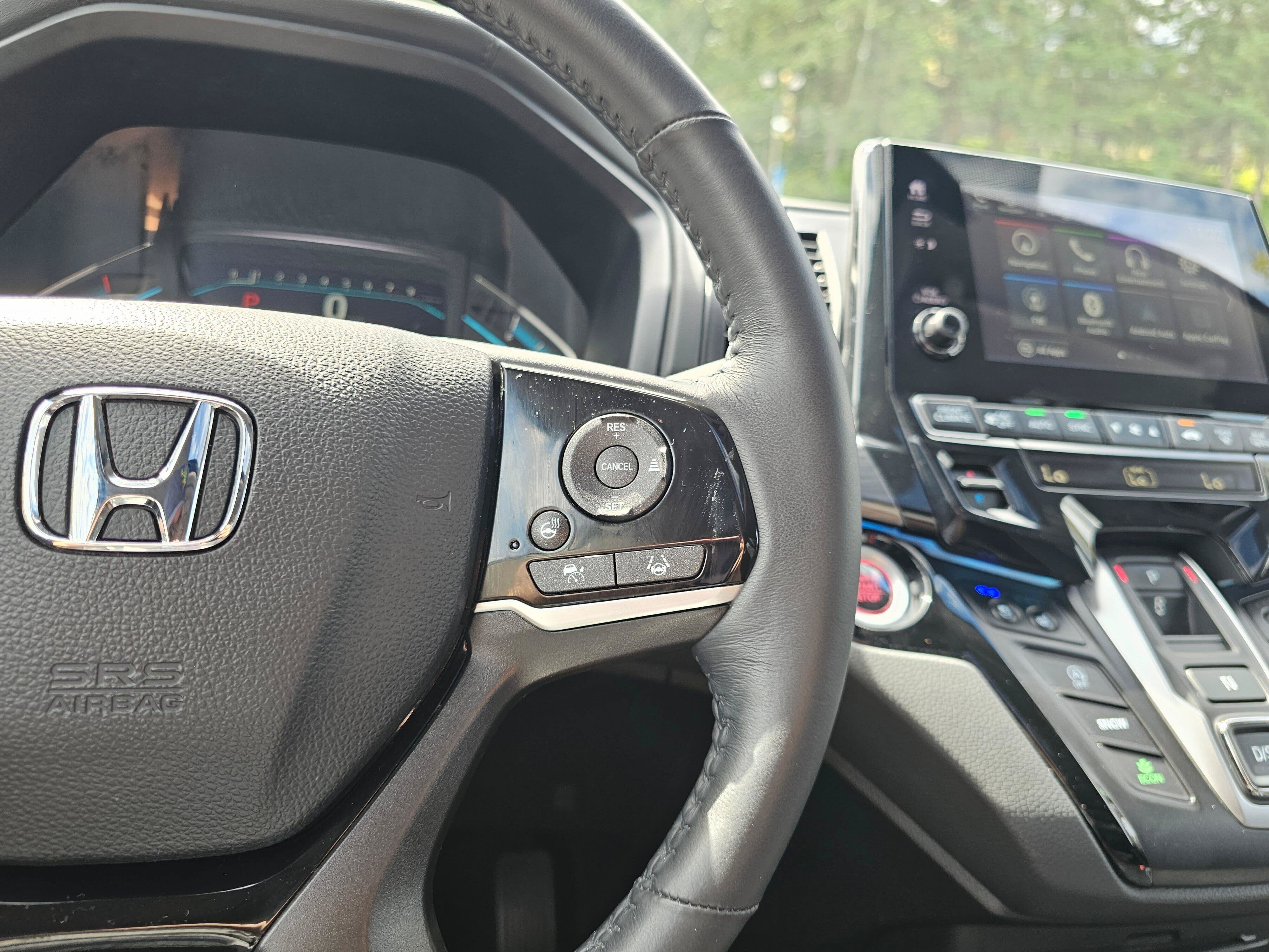 Used 2023 Honda Odyssey Elite image 36