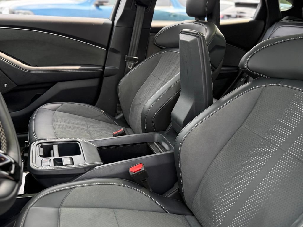 Used 2025 Ford Mustang Mach-E GT AWD/4WD image 28