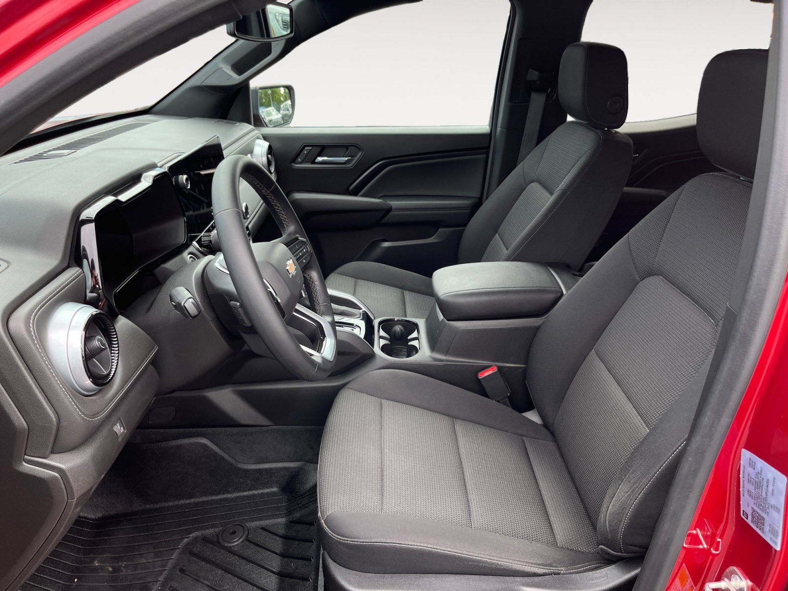 Certified 2023 Chevrolet Colorado LT w/ LT Convenience Package II AWD/4WD image 9