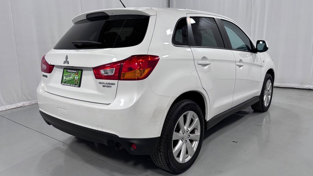 Used 2014 Mitsubishi Outlander Sport ES FWD image 5