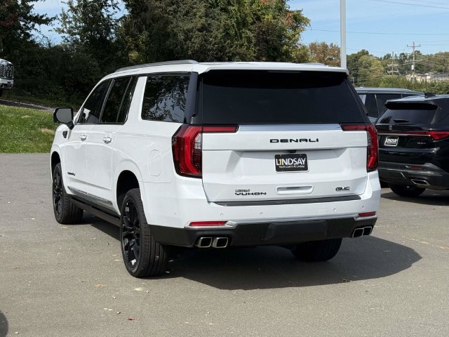 Used 2026 GMC Yukon XL Denali w/ Sun & Power Step Package AWD/4WD image 5