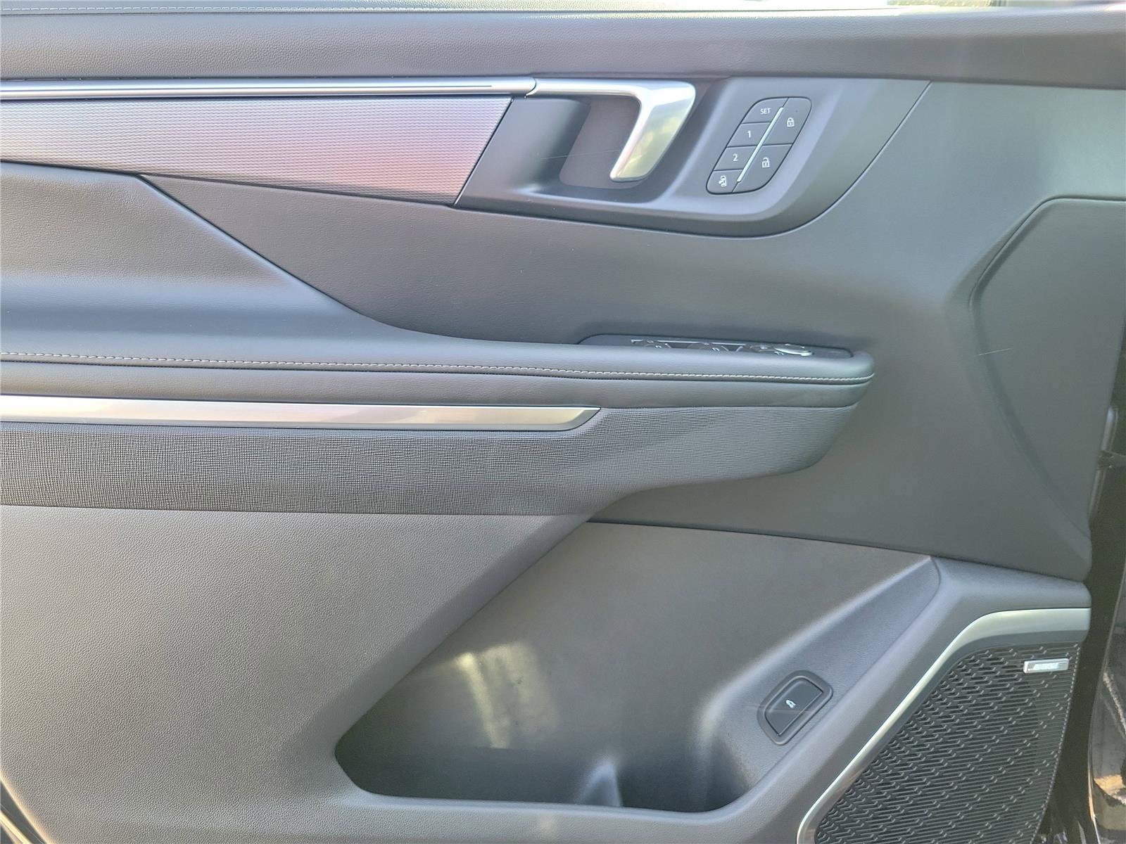 New 2026 Buick Enclave Sport Touring w/ Power Package FWD image 21