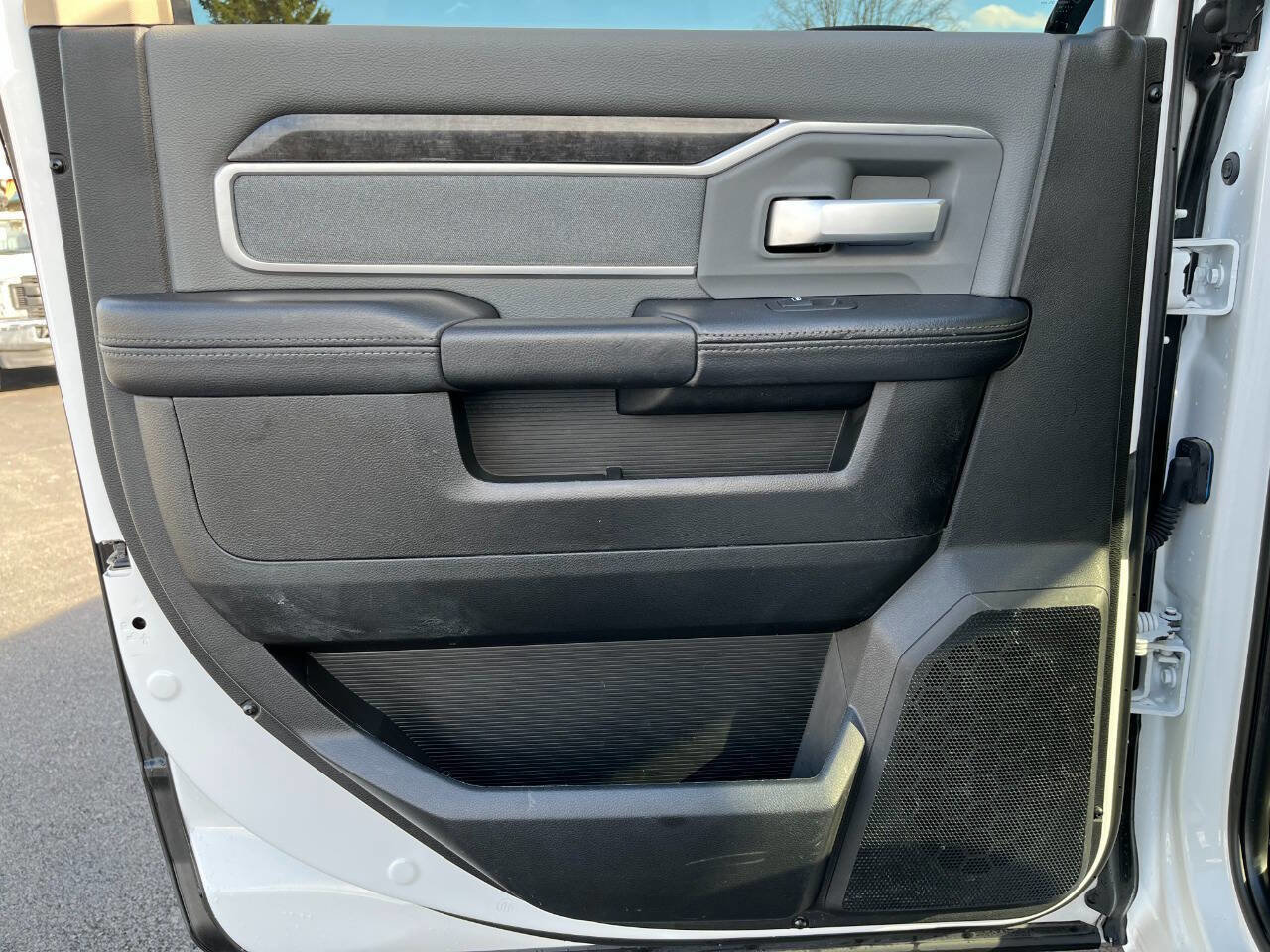 Used 2019 RAM 2500 Big Horn image 15