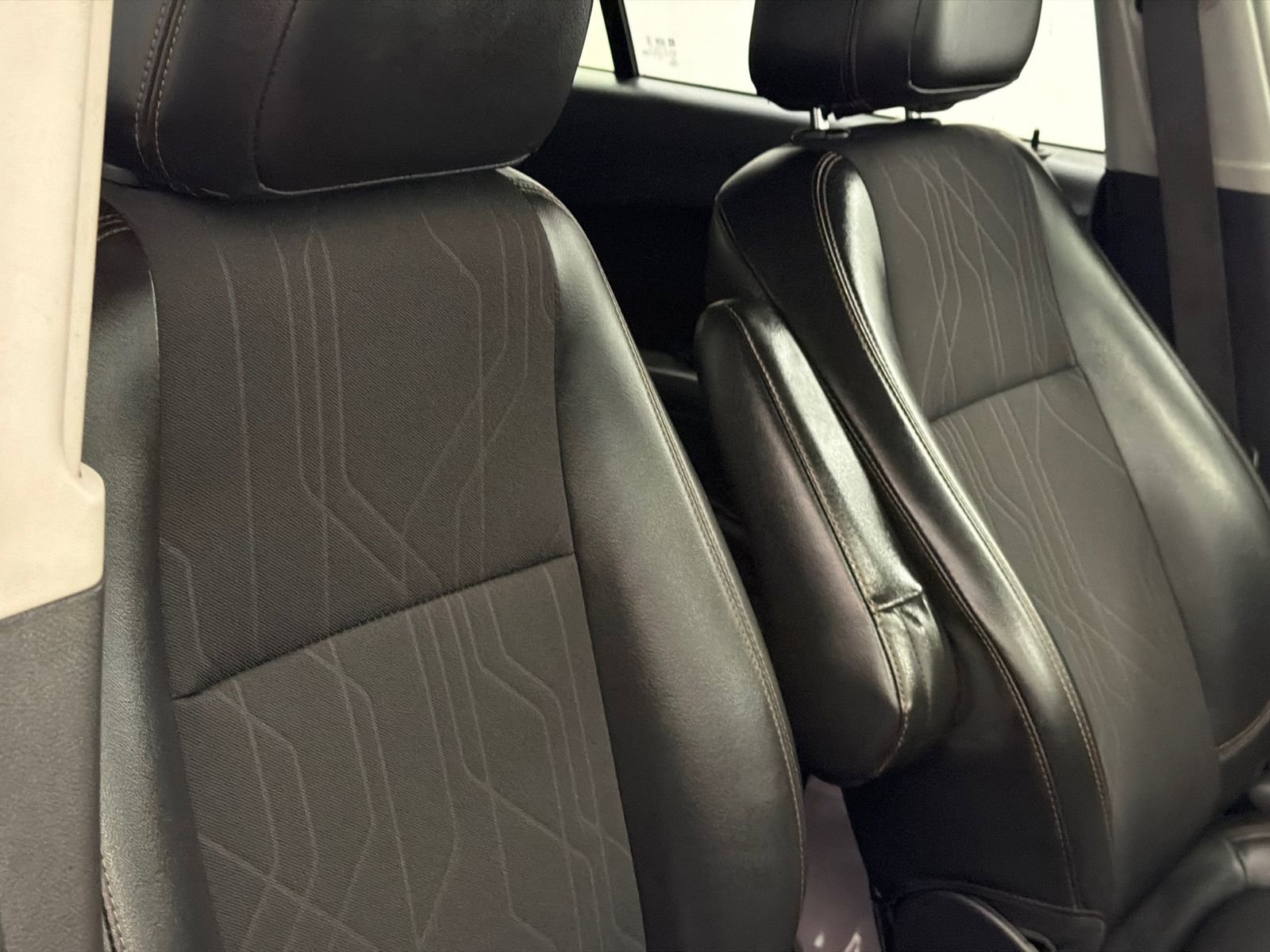 Used 2020 Chevrolet Trax LT w/ LT Convenience Package image 10