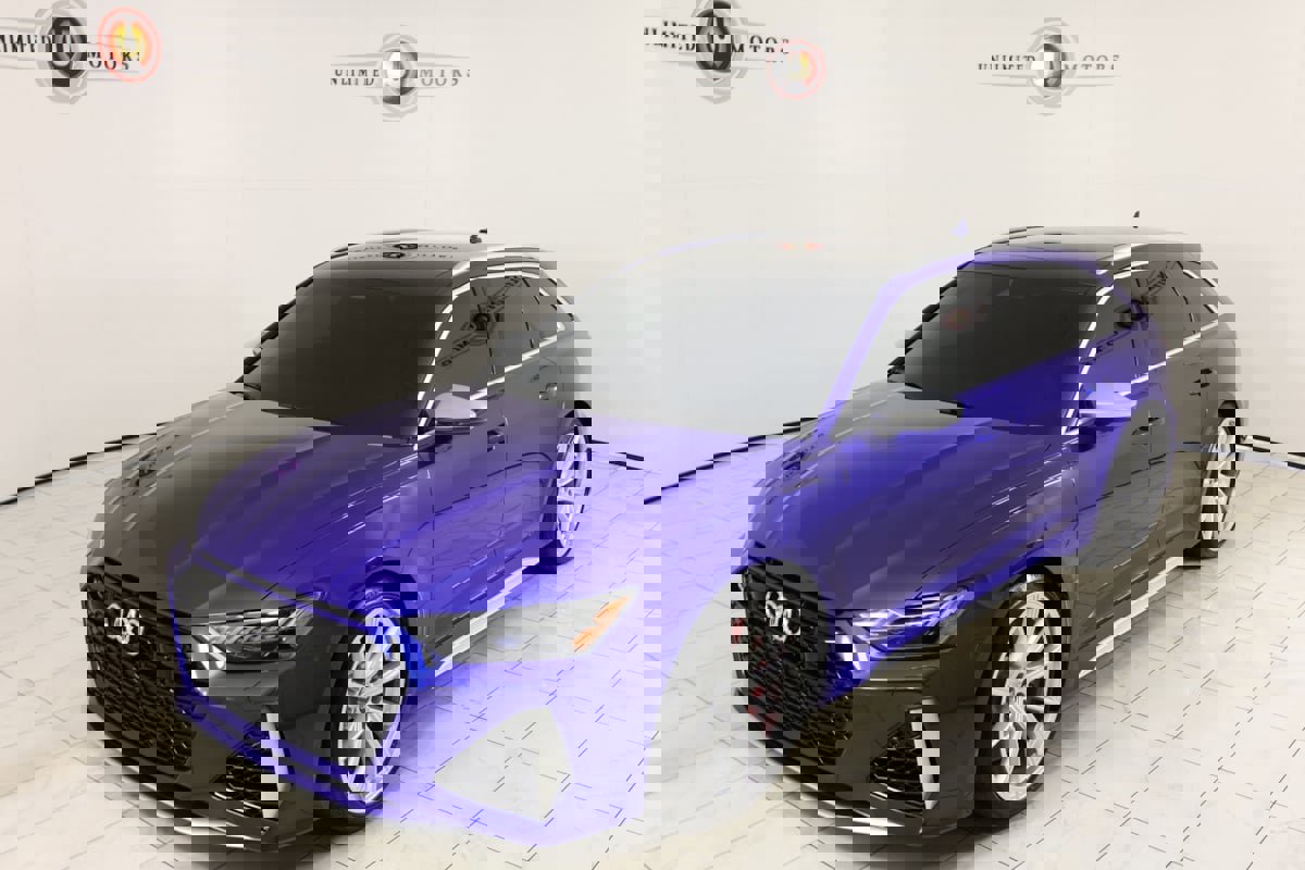 Used 2023 Audi RS 6 w/ Driver Assistance Package image 35