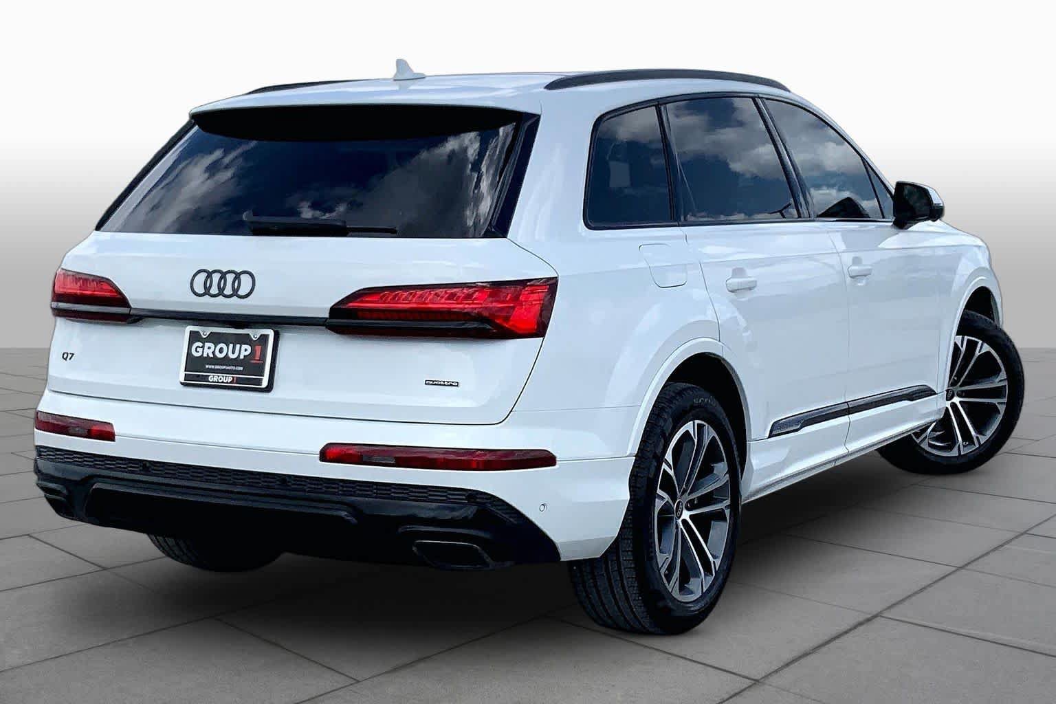 Used 2026 Audi Q7 3.0T Premium w/ Convenience Plus Package AWD/4WD image 13