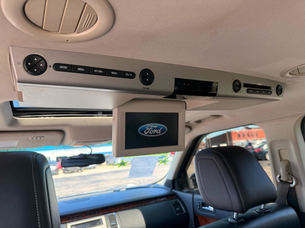 Used 2009 Ford Flex Limited FWD image 17
