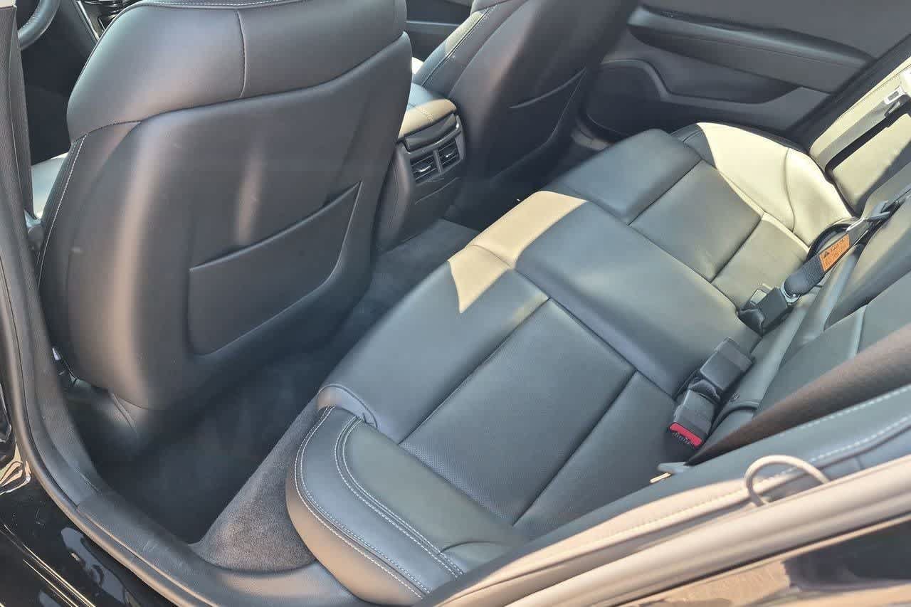 Used 2014 Cadillac ATS Luxury w/ Cold Weather Package AWD/4WD image 17