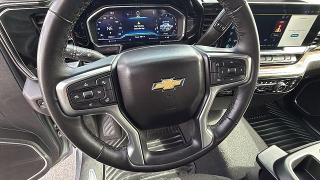 Used 2025 Chevrolet Silverado 1500 LT image 18