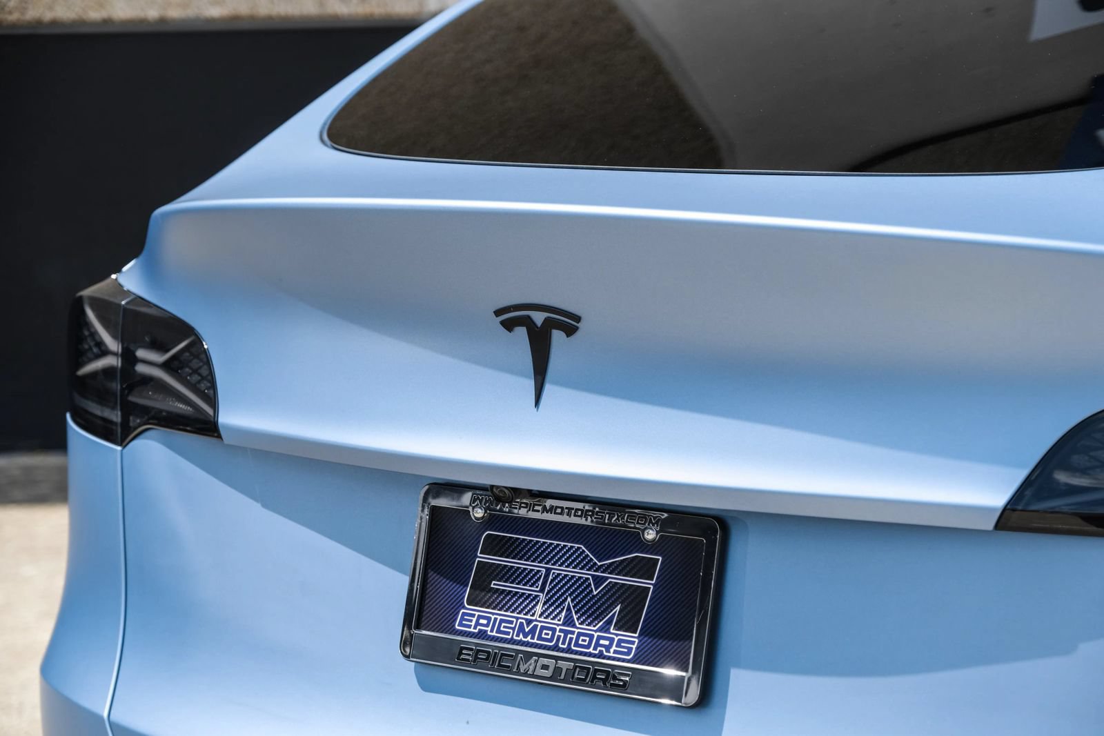 Used 2025 Tesla Model Y Long Range RWD image 47