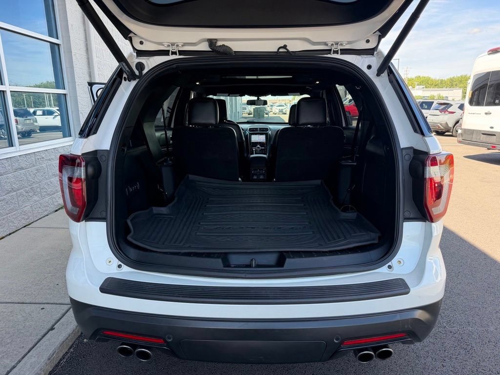 Used 2019 Ford Explorer Sport w/ Equipment Group 401A AWD/4WD image 20
