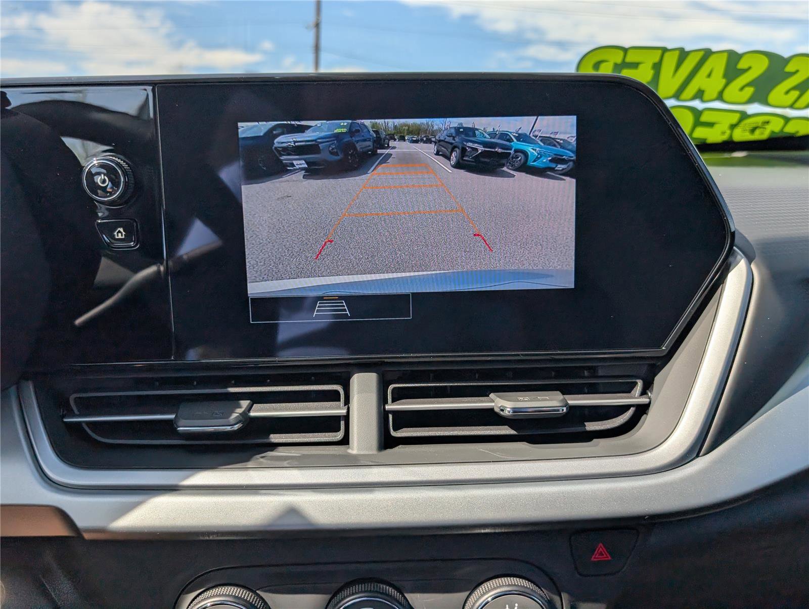 New 2026 Chevrolet Trax RS w/ Sunroof Package FWD image 22
