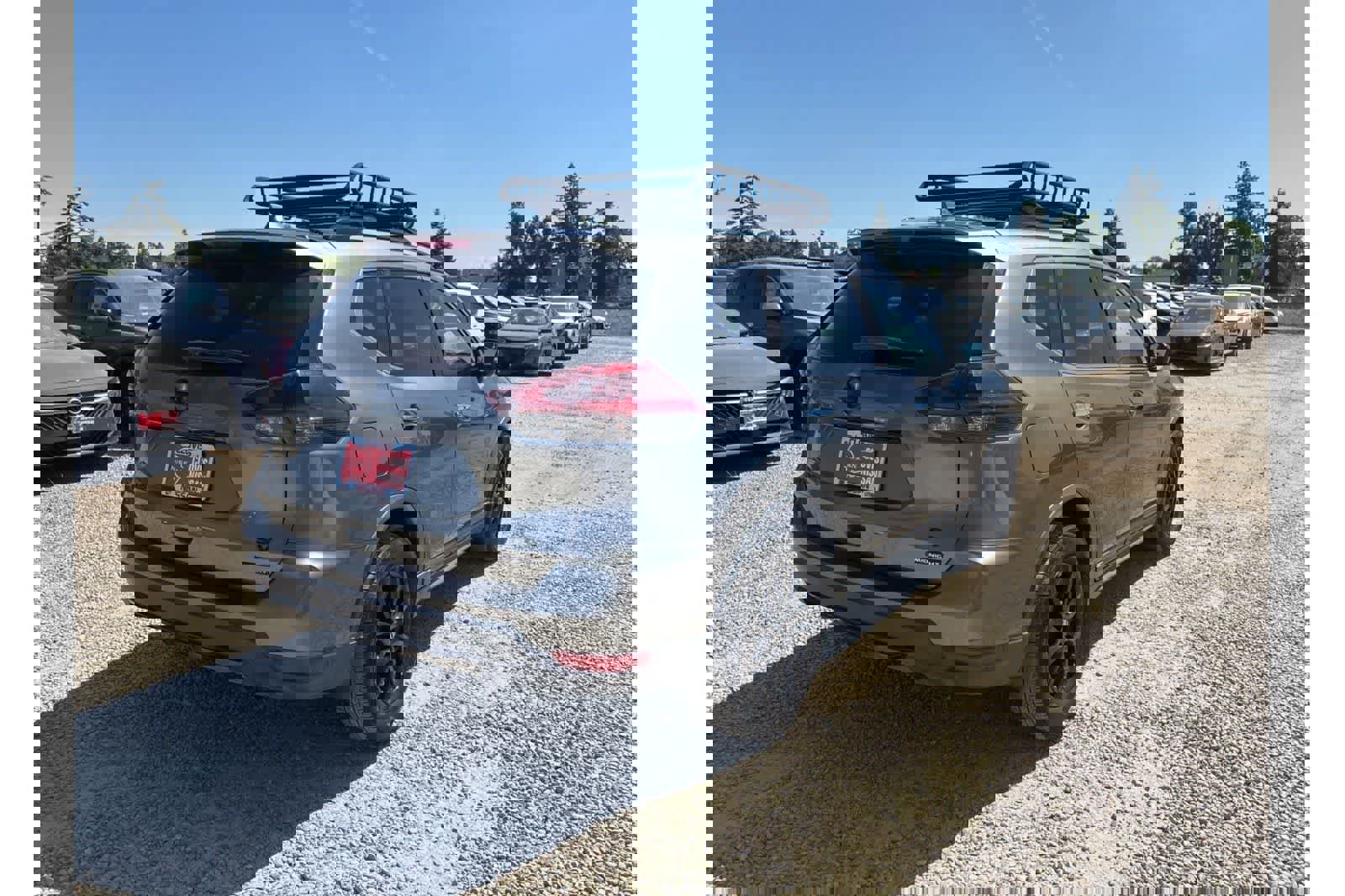 Used 2018 Nissan Rogue SV image 7