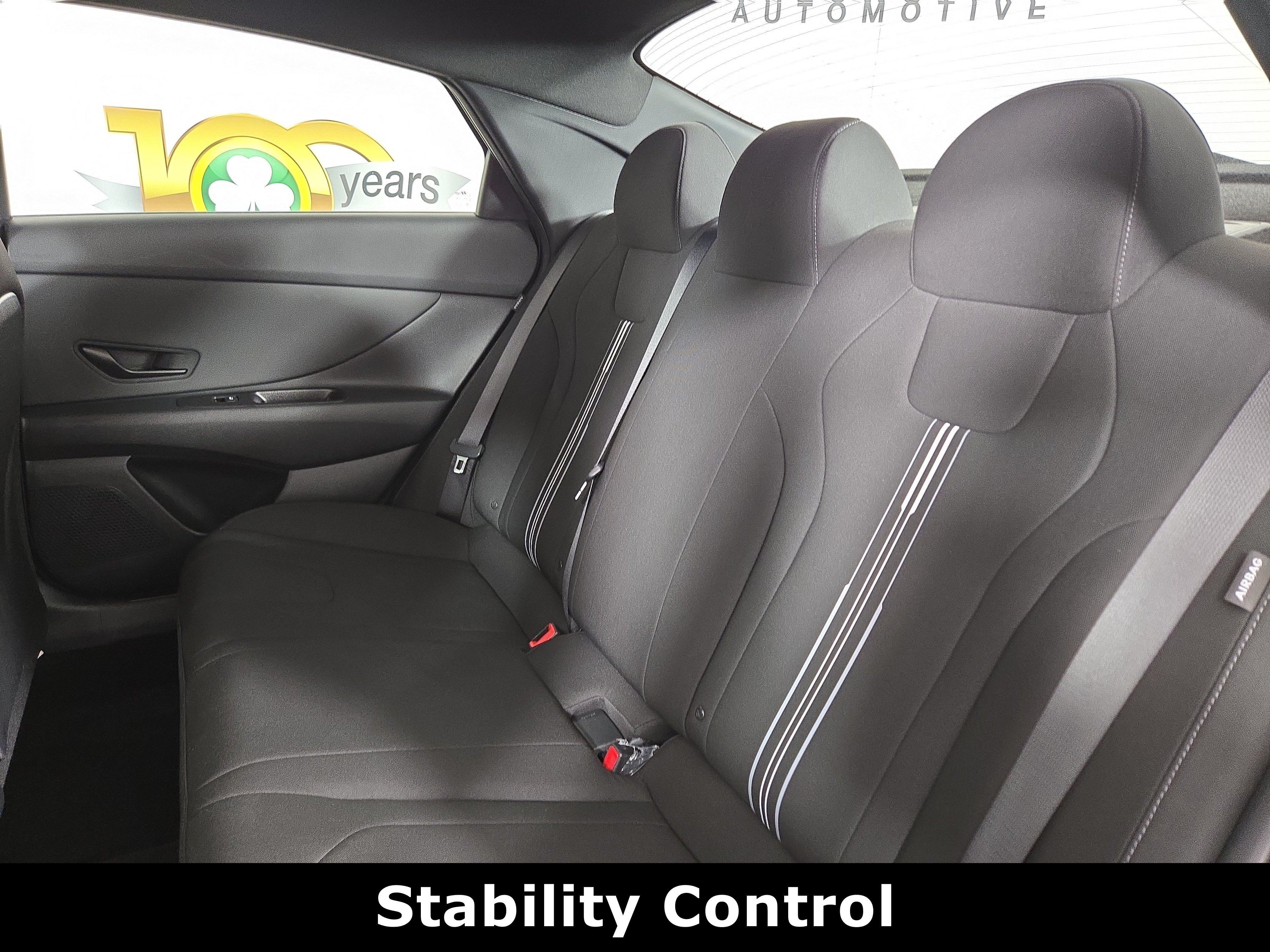 Used 2025 Hyundai Elantra Sport FWD image 12