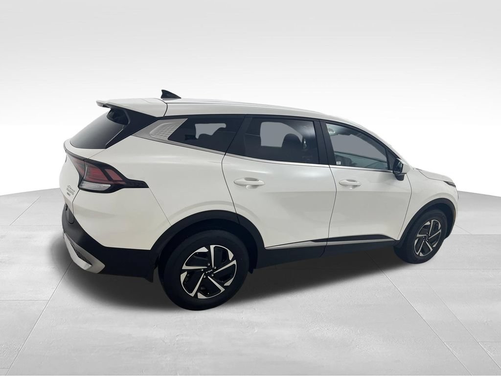 Used 2023 Kia Sportage LX AWD/4WD image 6