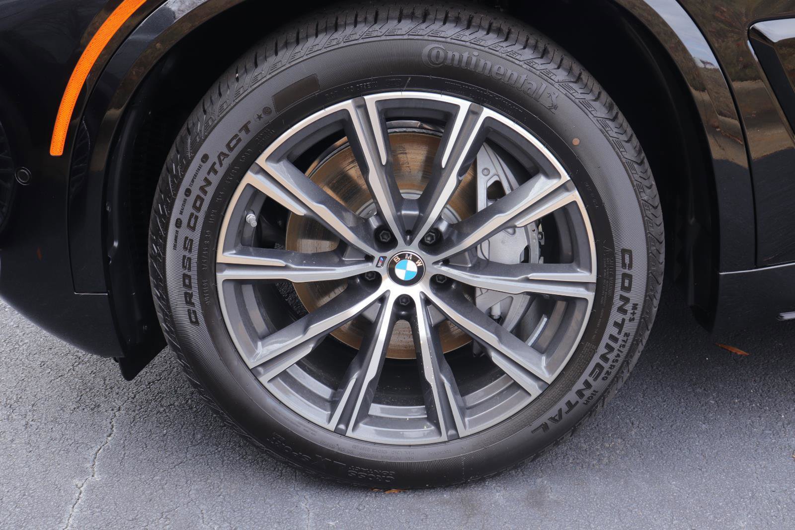 New 2026 BMW X5 xDrive50e w/ M Sport Package AWD/4WD image 38