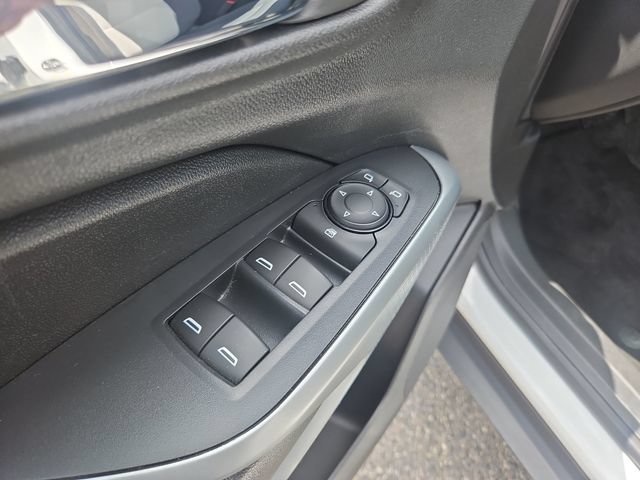 Used 2024 Chevrolet Trax LS w/ LS Convenience Package FWD image 12