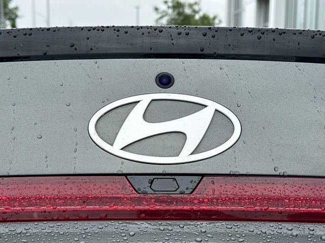 Used 2026 Hyundai Elantra Sport FWD image 15