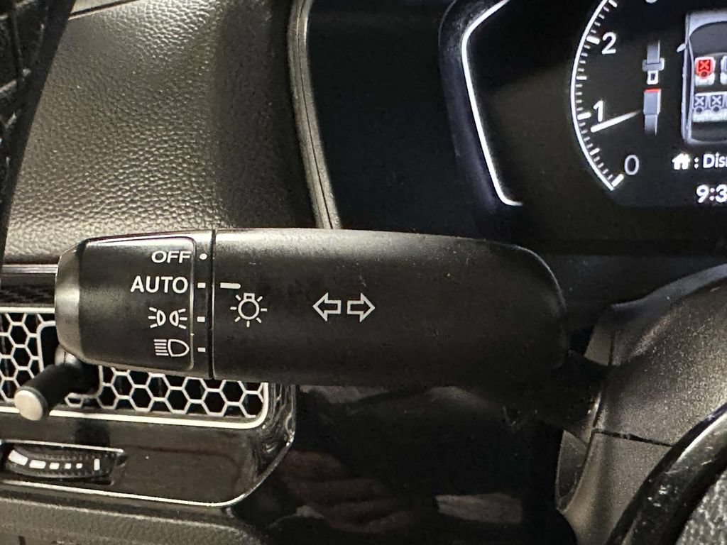 Used 2023 Honda Civic Sport image 30