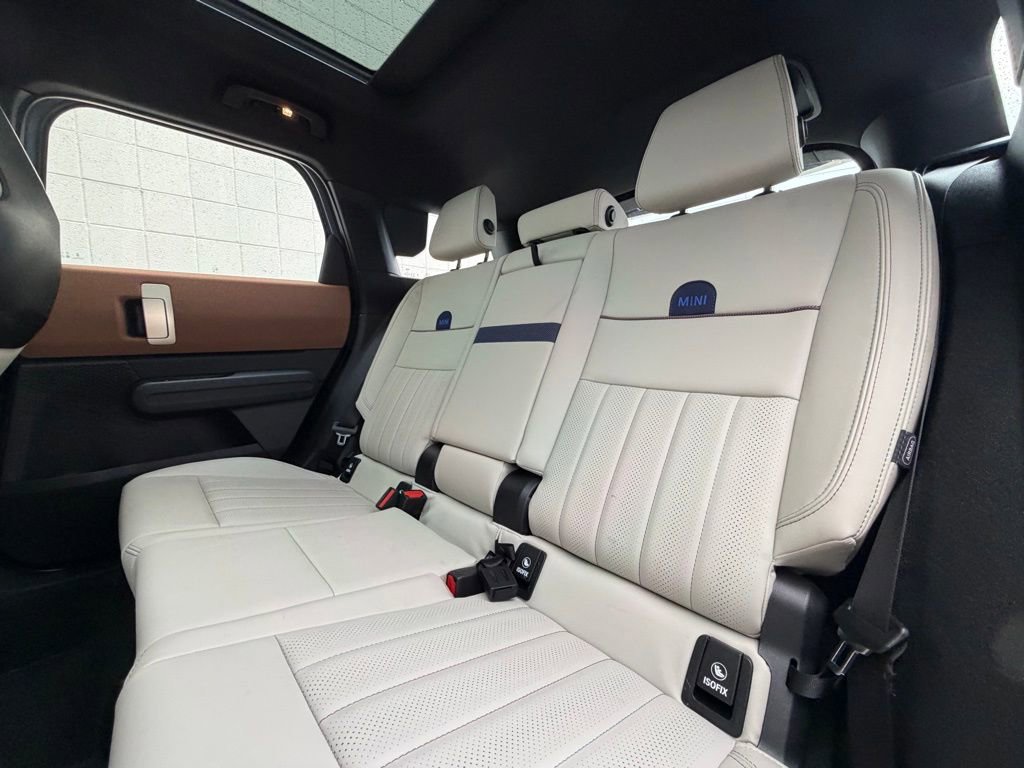 Used 2025 MINI Cooper Countryman S image 39