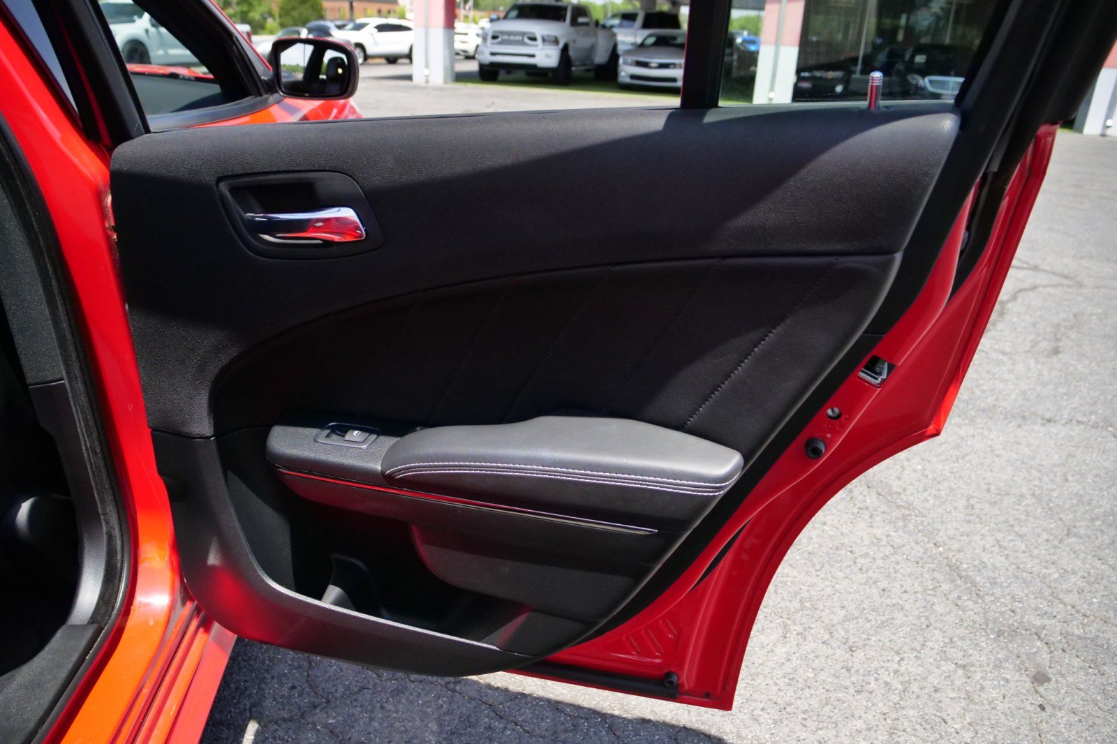 Used 2018 Dodge Charger SRT Hellcat RWD image 40