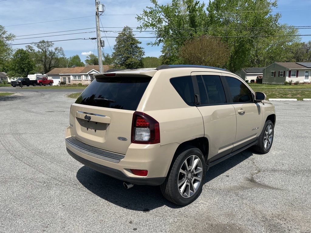 Used 2016 Jeep Compass High Altitude image 5