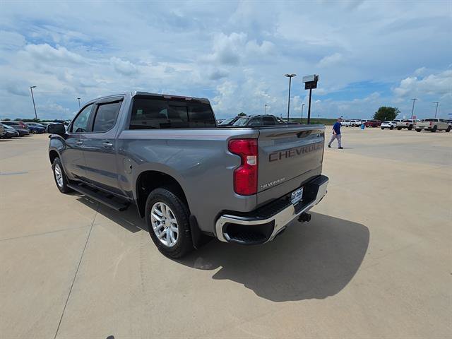 Used 2021 Chevrolet Silverado 1500 LT w/ Z71 Off-Road Package AWD/4WD image 7