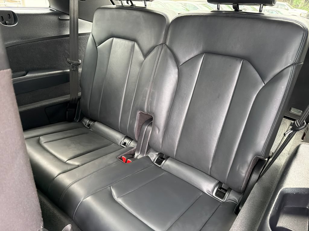Used 2022 Audi SQ7 Premium Plus w/ SQ7 Executive Package AWD/4WD image 20