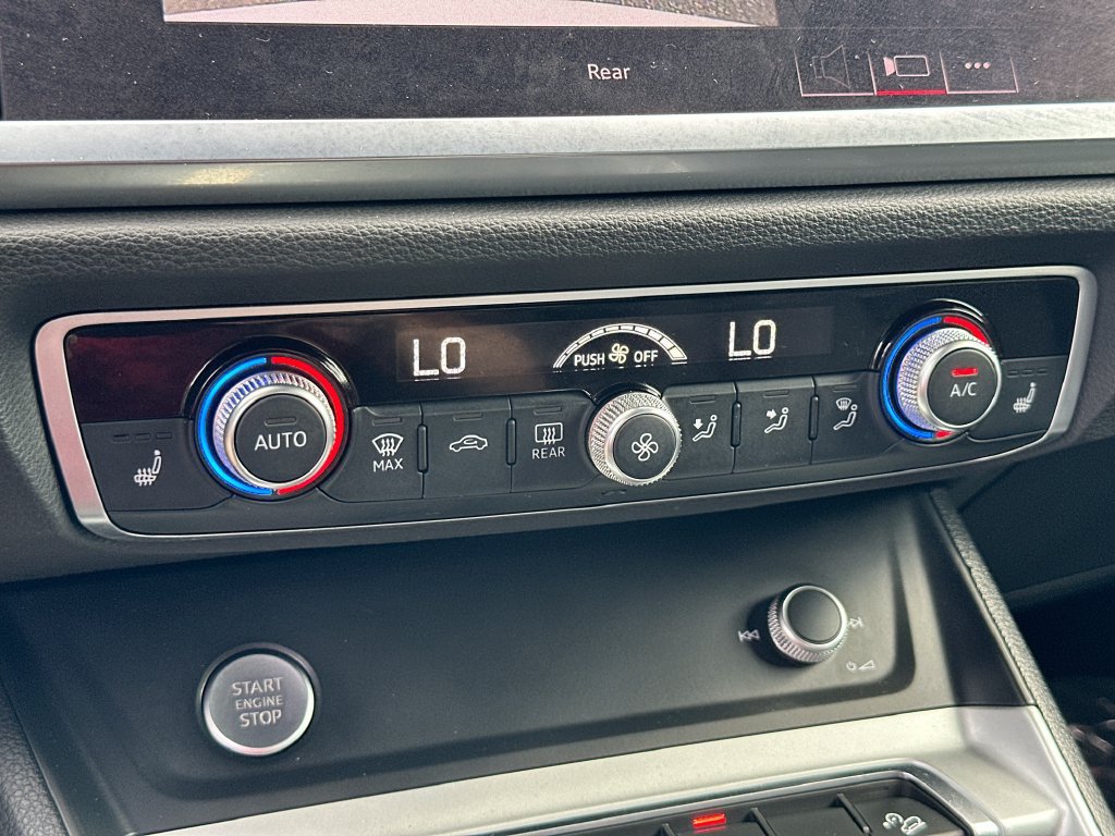 Used 2019 Audi Q3 2.0T Premium AWD/4WD image 15