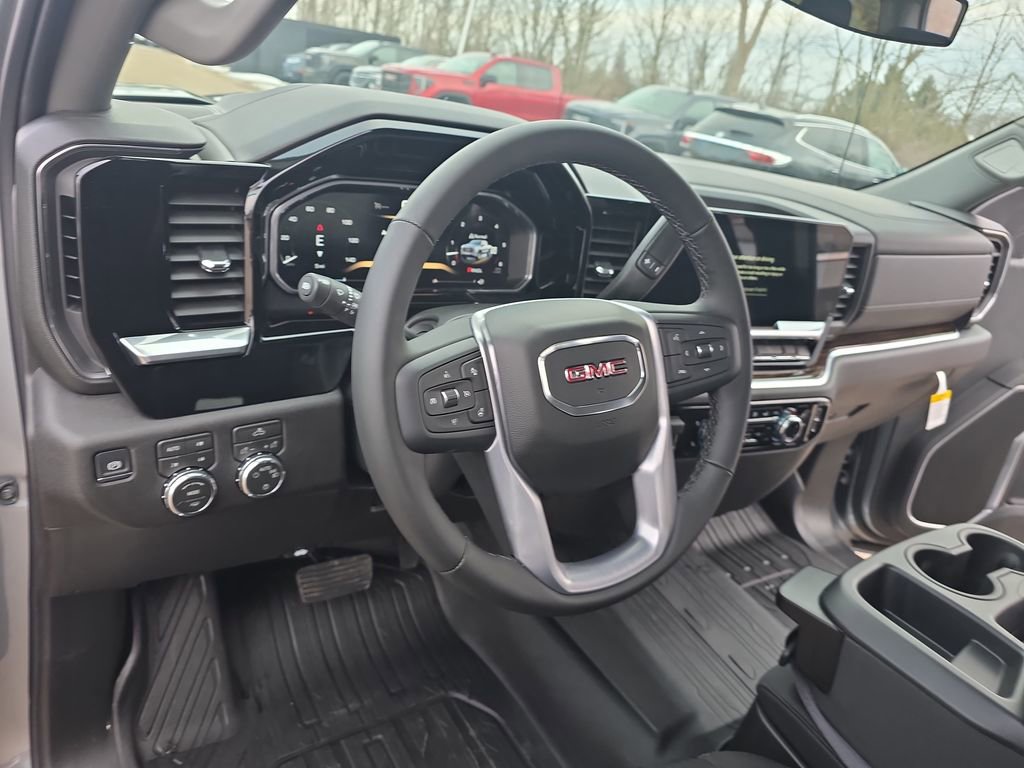 New 2026 GMC Sierra 1500 SLE image 15