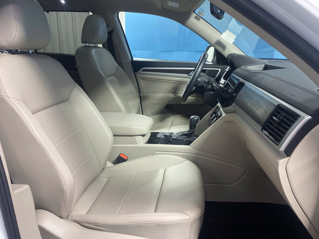 Used 2022 Volkswagen Atlas SE AWD/4WD image 45