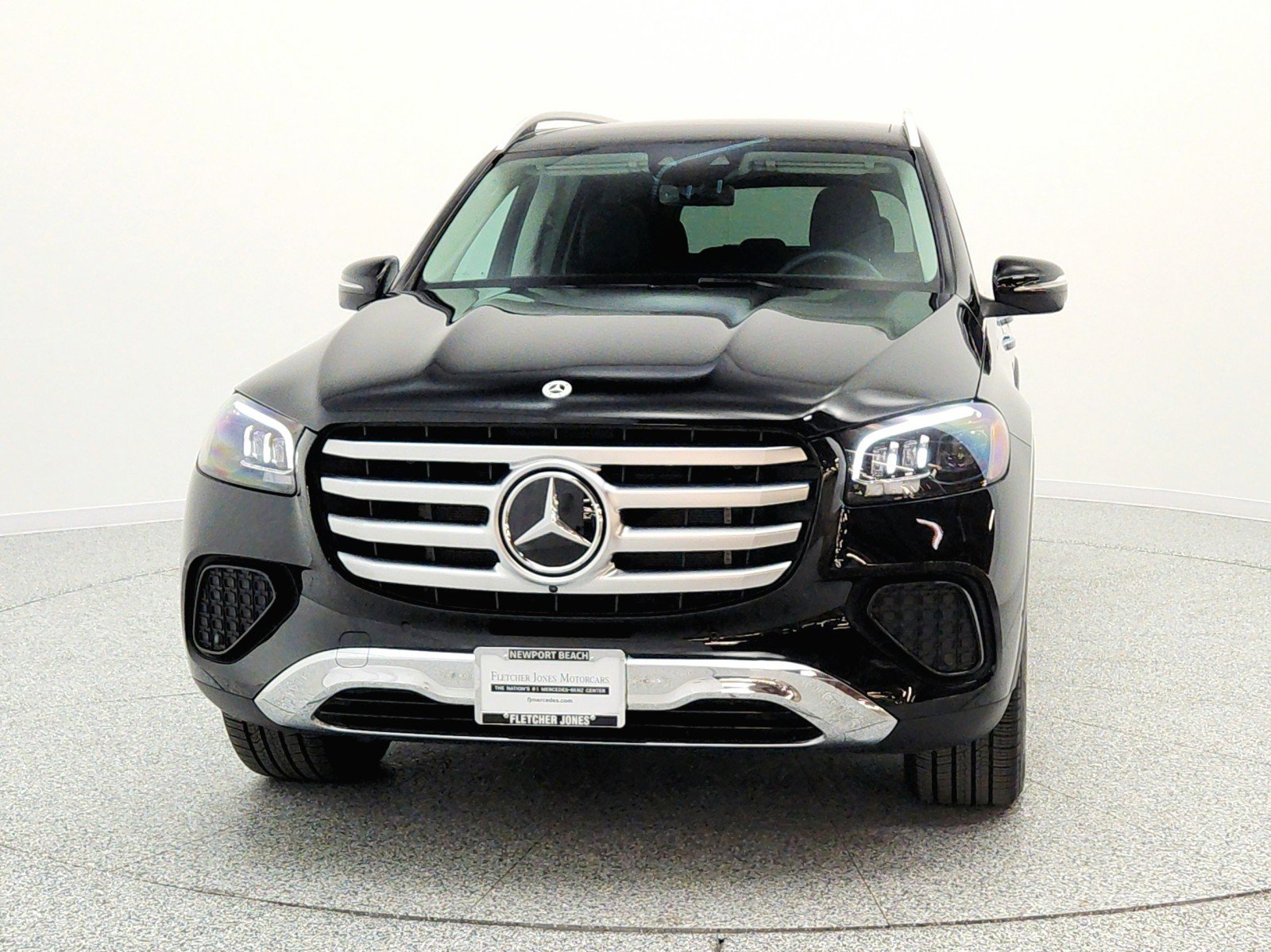 Certified 2026 Mercedes-Benz GLS 450 4MATIC image 2