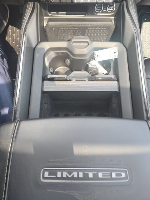 Used 2024 RAM 1500 Limited AWD/4WD image 16