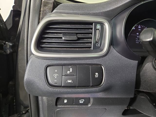 Certified 2020 Kia Sorento EX image 29