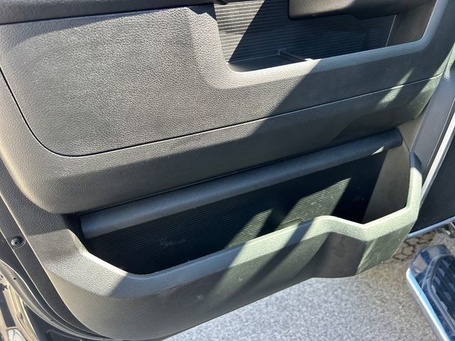 Used 2022 RAM 2500 Laramie w/ Chrome Appearance Group image 32