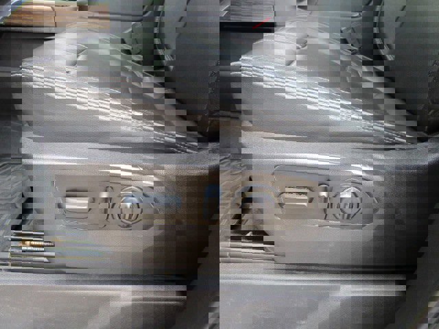 Used 2022 Chevrolet Silverado 2500 High Country w/ Z71 Off-Road Package image 12